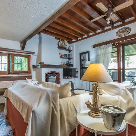 #luxlikehome - White Shell Tatil Evi Skála Foúrkas