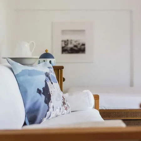 #luxlikehome - White Shell